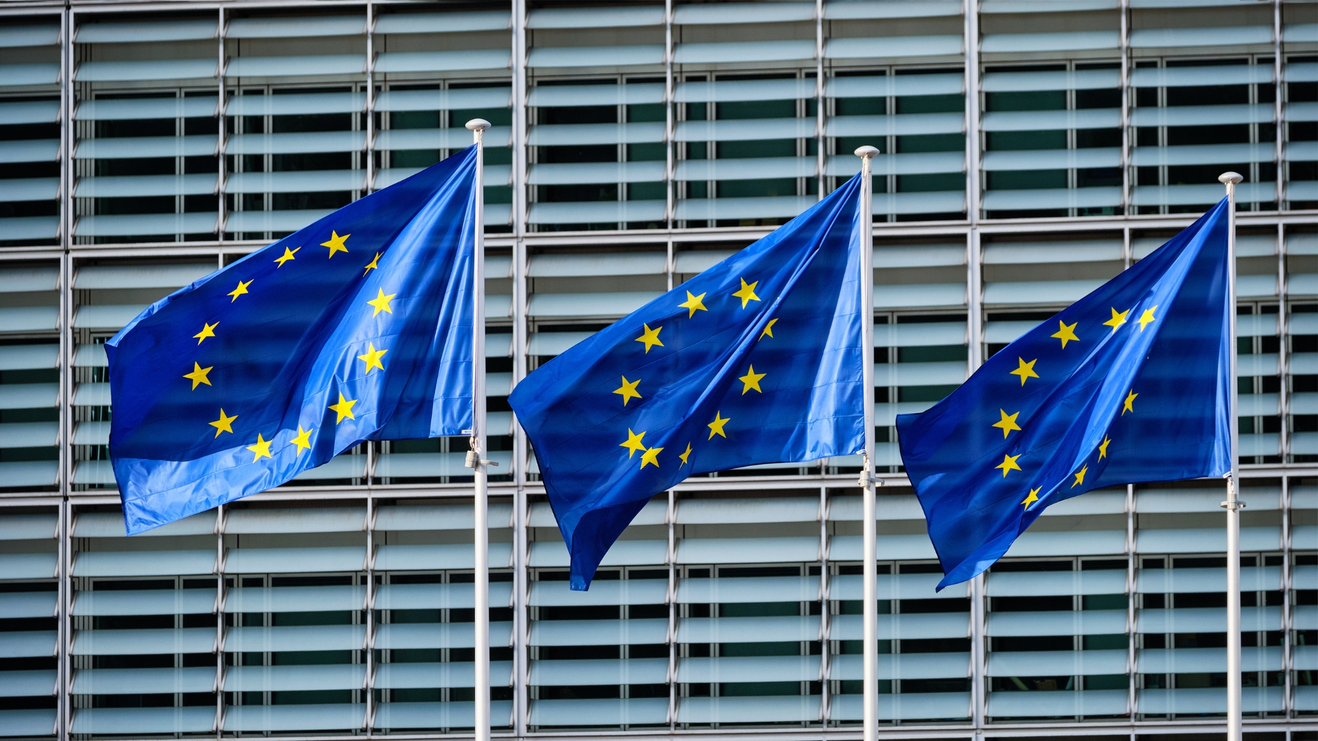 Scenario Italia, La Commissione Europea Apre Alla Tassazione Sugli Extra-profitti